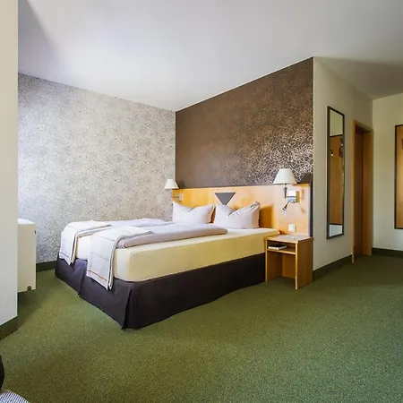 WAGNERS Seehotel Schleusingen Exterior foto